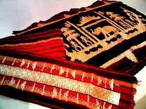 kain tapis Kerajinan Tangan Lampung 